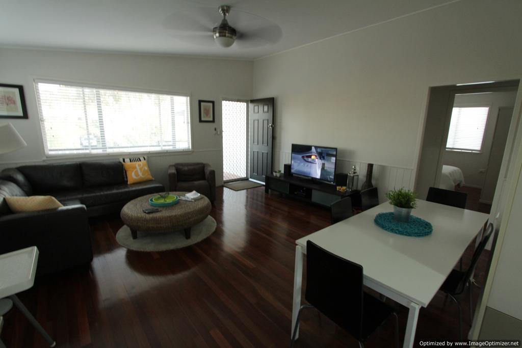 Redland BayBreeze Villa Kamer foto